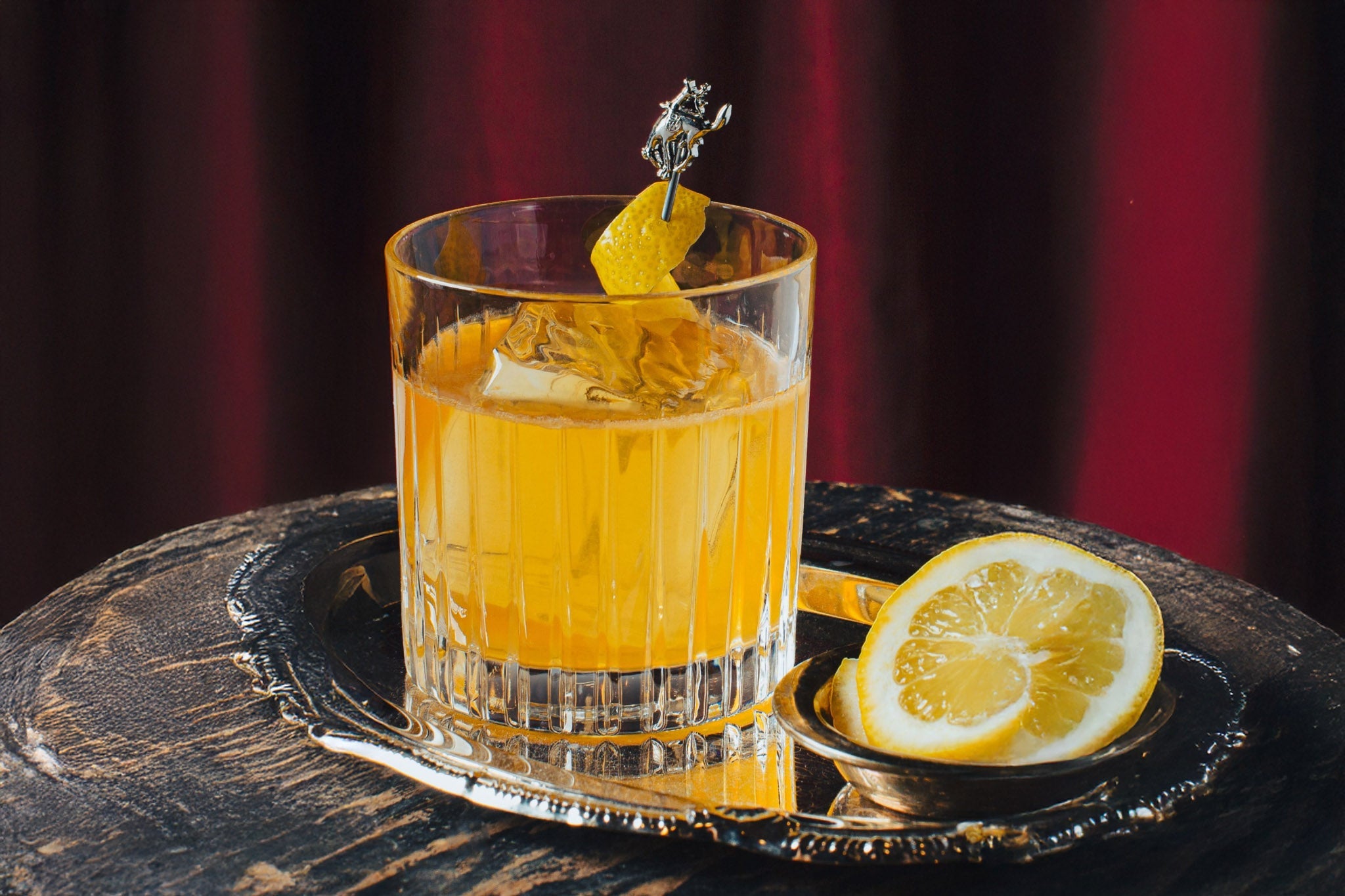 Gold Rush cocktail - Proof & Grain
